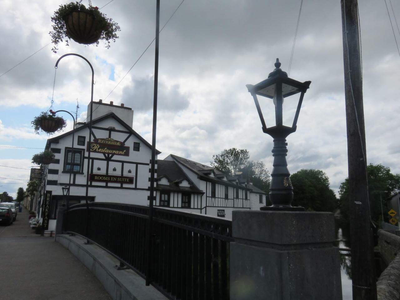 Riverside Guesthouse Charlestown Esterno foto