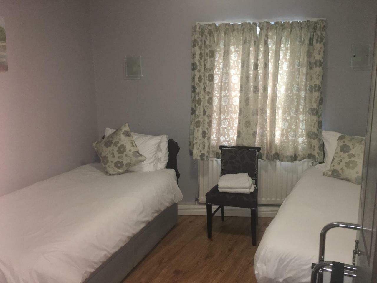 Riverside Guesthouse Charlestown Esterno foto